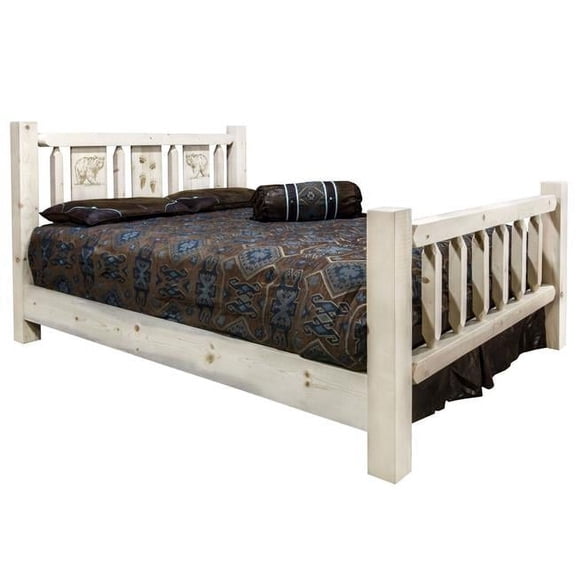 Montana Woodworks  Homestead Collection Full Size Bed with Laser Engraved Bear Design, Clear Lacquer Finish