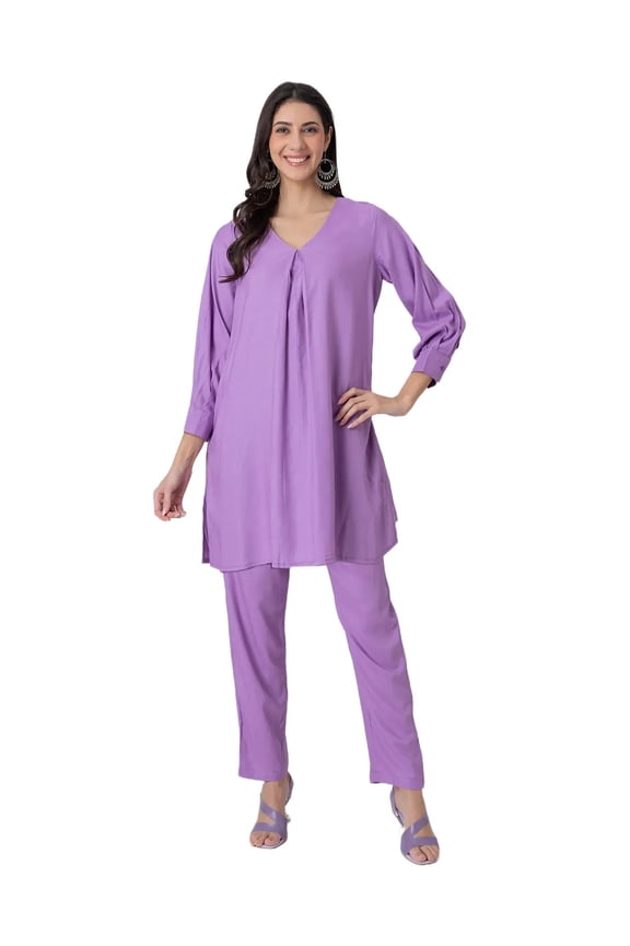 Elegant 2-Pc V-Neck Coord Set, Inverted Pleat Viscose Kurta with Broad Cuff Sleeves & Pockets