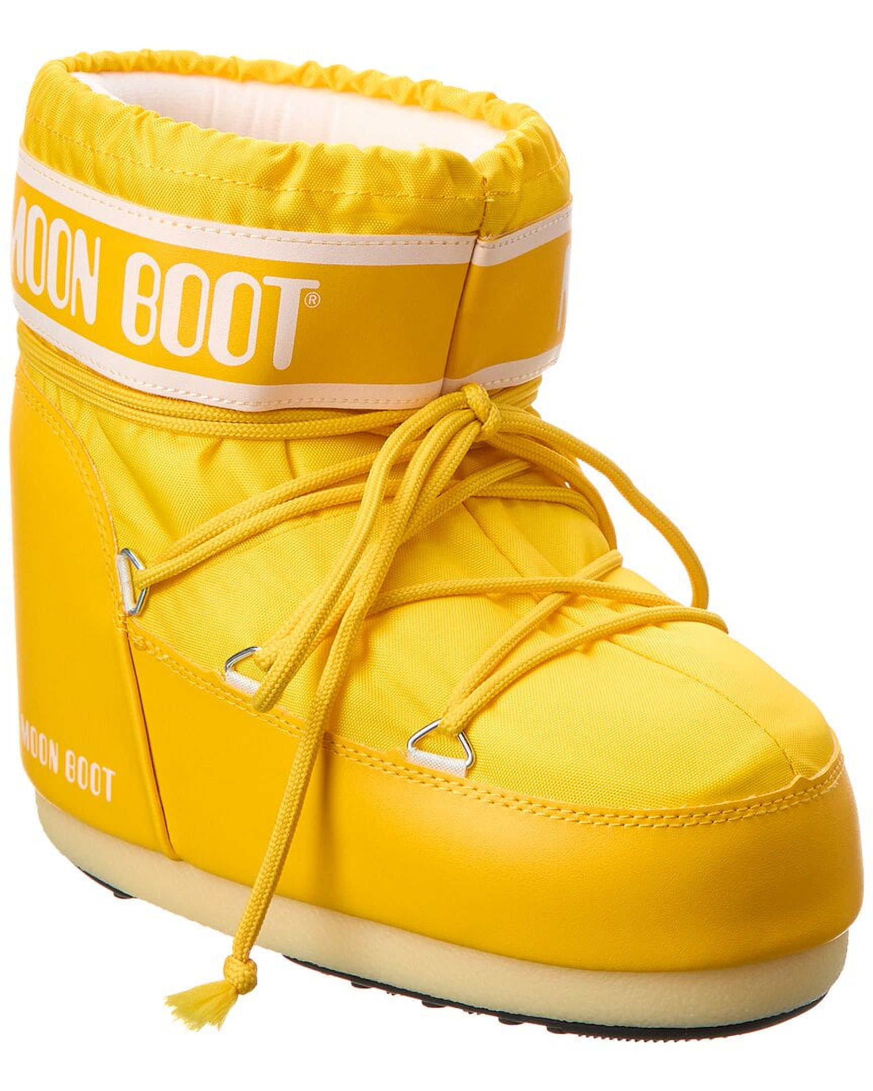 Moon Boot® Icon Low Nylon Boot, 36-38, Yellow