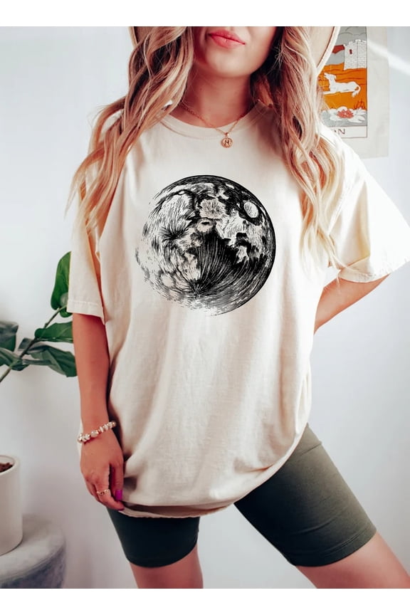 Moon Shirt for Women, Celestial Full Moon T-Shirt, Fall Clothing Gift for Her, Unique Moon
