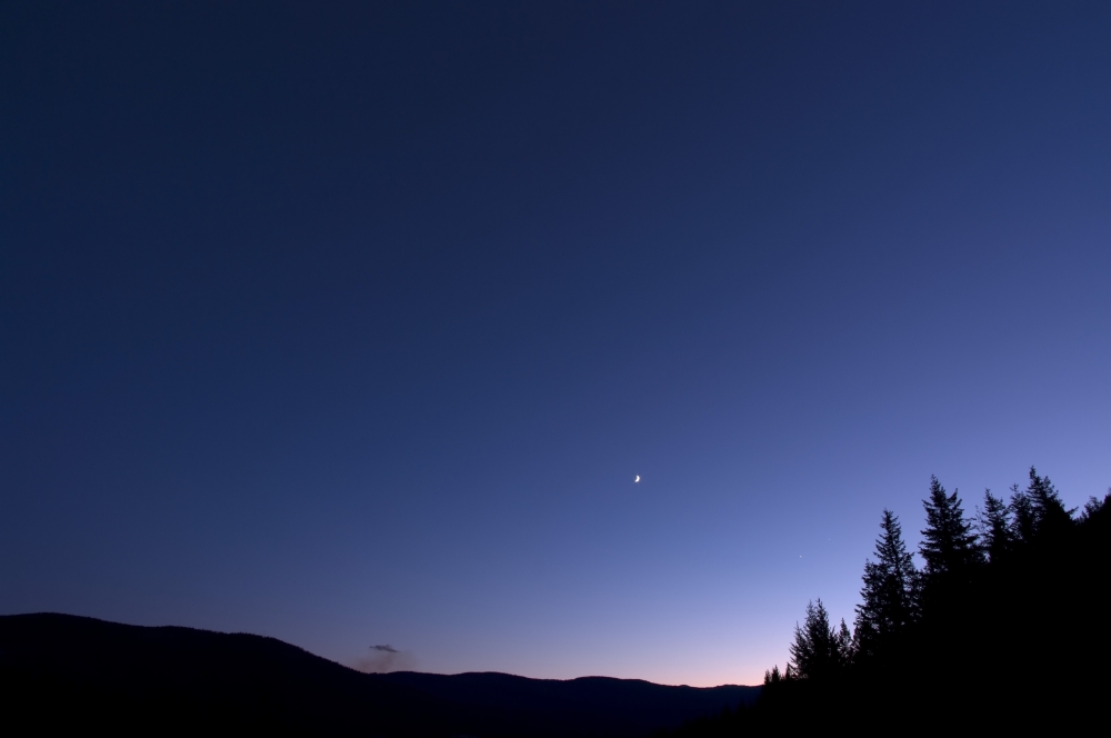 Moon Venus and Jupiter Conjunction Canvas Art - Yuichi TakasakaStocktrek Images (35 x 23)