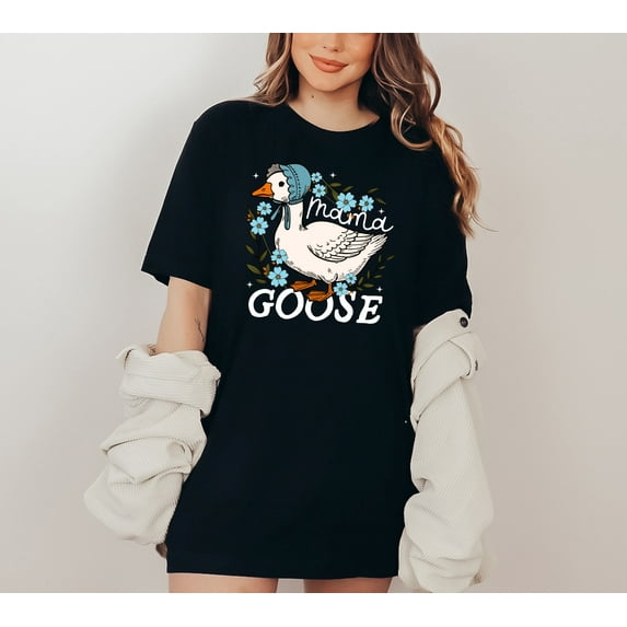 Moonlight Apparel Mama Goose Graphic Tee – Multicolor Funny Farm Animal Shirt for Women Cute Cotton Comfort Colors T-Shirt for Mother's Day, Gifts & Casual Wear
