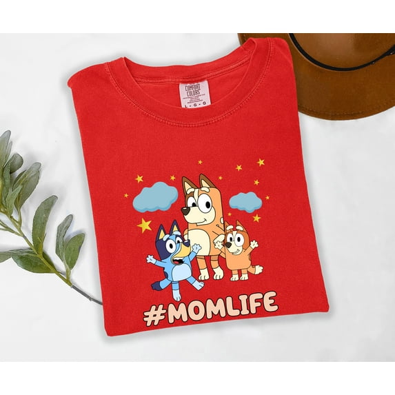 Moonlight Apparel MomLife Cartoon Family Graphic Tee – Funny Multicolor T-Shirt for Moms Cute Animal Mom and Kids Shirt Motherhood Gift Tee for Women