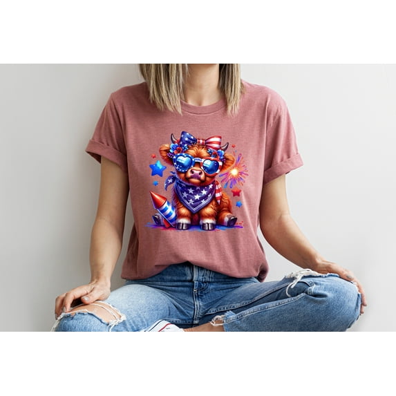 Moonlight Apparel Multicolor Highland Cow T-Shirt for Women Cute Patriotic Graphic Tee Funny Independence Day USA Shirt