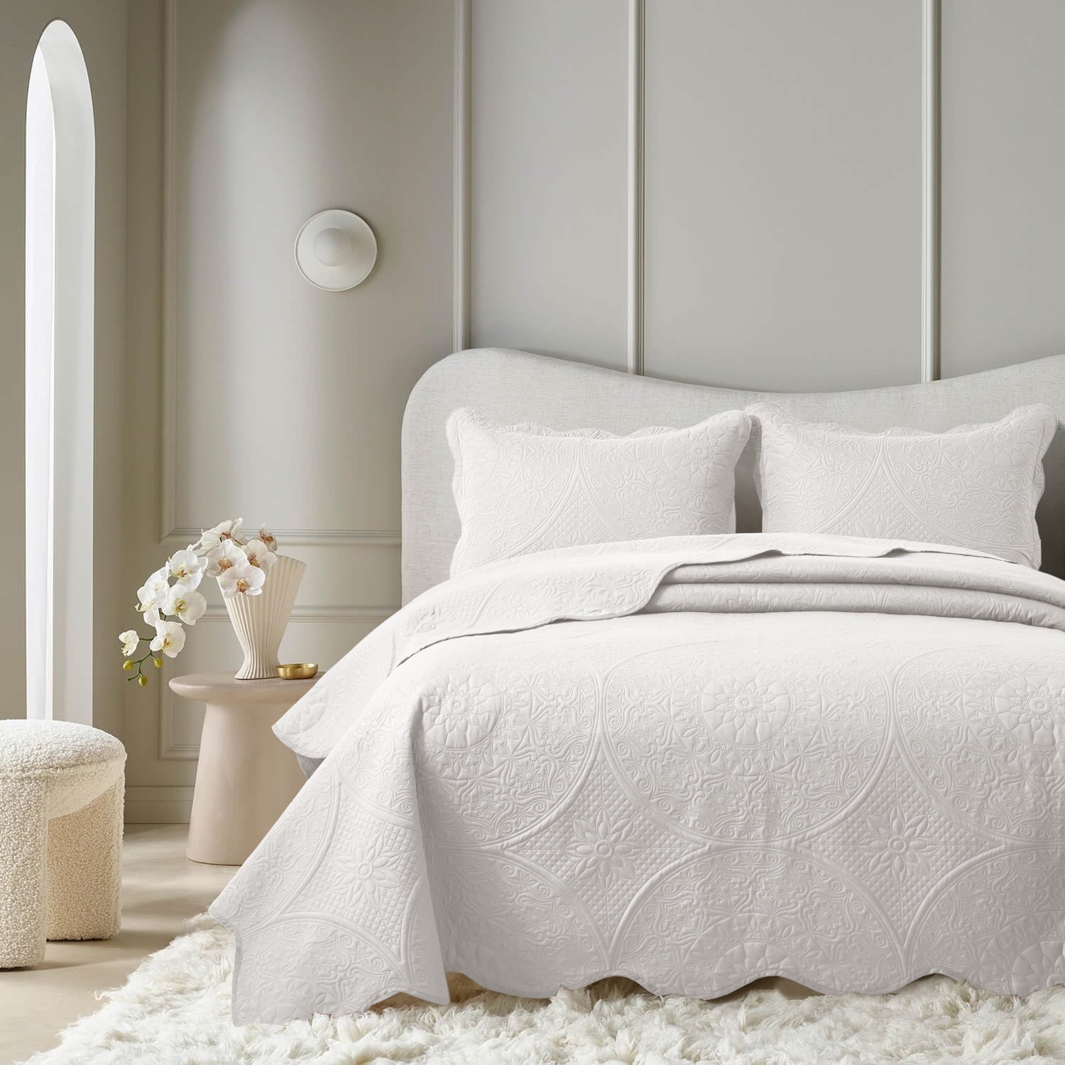Moonlight20015 3 Piece Quilt Set Lightweight Microfiber Bedspread Modern Floral Embossing White King