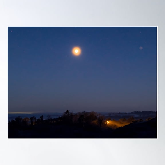 Moonrise Poster Wall Art, Modern Wall Decor, 24x36 UNFRAMED
