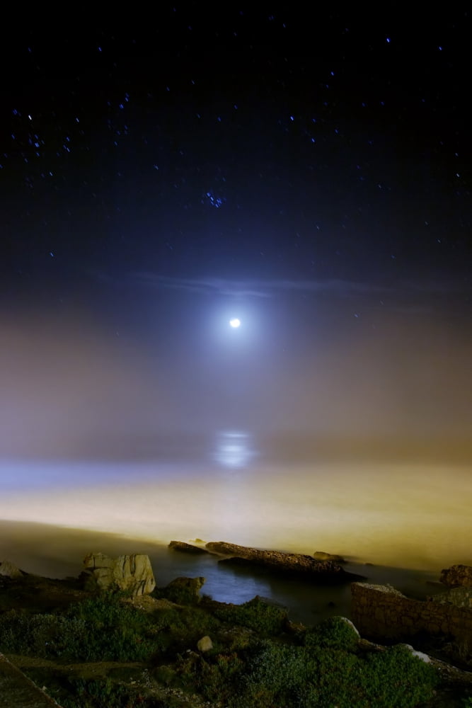 Moonset over the sea with Pleiades (M45) cluster Canvas Art - Filipe AlvesStocktrek Images (12 x 17)