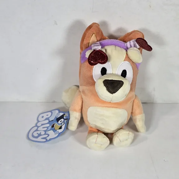 Moose Toys Bluey Friends S12 Plush Toy (Smoochy Kiss Bingo)