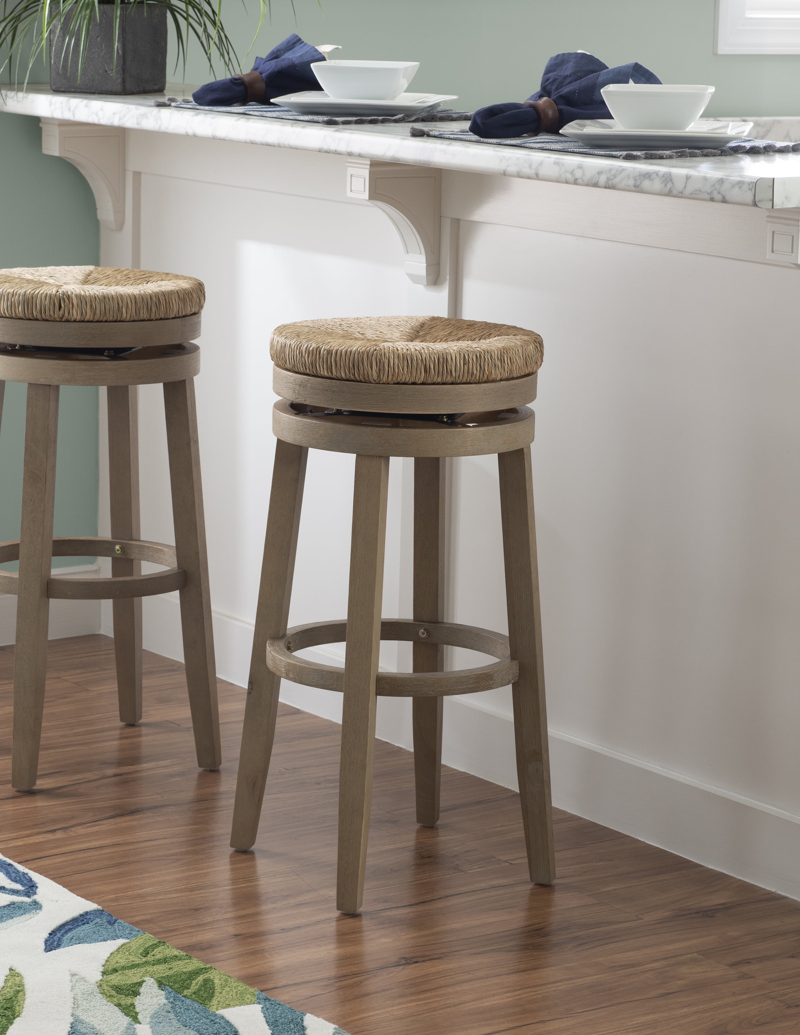 31" Backless Bar Stool with Swivel, Natural with Natural Rush