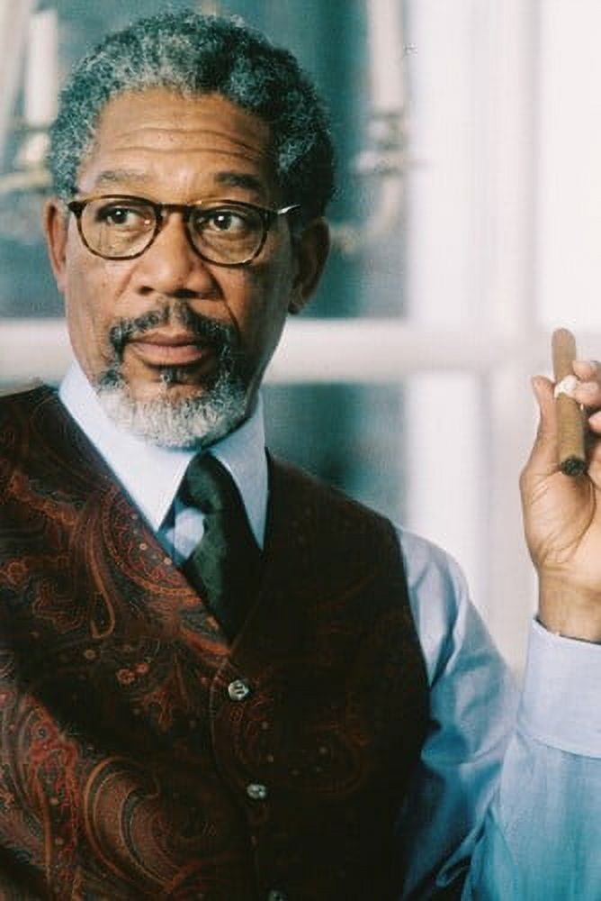 morgan freeman smoke cigarettes Chain Reaction Year : 1996 USA Director : Andrew Davis Morgan Freeman Stock Photo Celebrities Who Smoke Cigars |