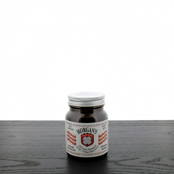 Morgan's Pomade Hair Styling Pomade for Slick Looks, High Shine and Extra Strong Hold, Suitable for Thick, Unruly Hair, Ideal for Volumised Hair Styles 100g