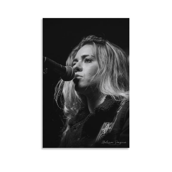 Morgan Wade Art Singer Retro Poster Room Aesthetic Poster Print Art Wall Painting Canvas Posters Gifts Modern Bedroom Decor 16x24inch(40x60cm)