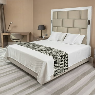 Moroccan Bed Runner, Continuous Traditional Floral Inspired Simplistic Lines Illustration, Decorative Accent Bedding Scarf for Hotels Homes and Guestrooms, King, Ivory and Charcoal Grey, by Ambesonne