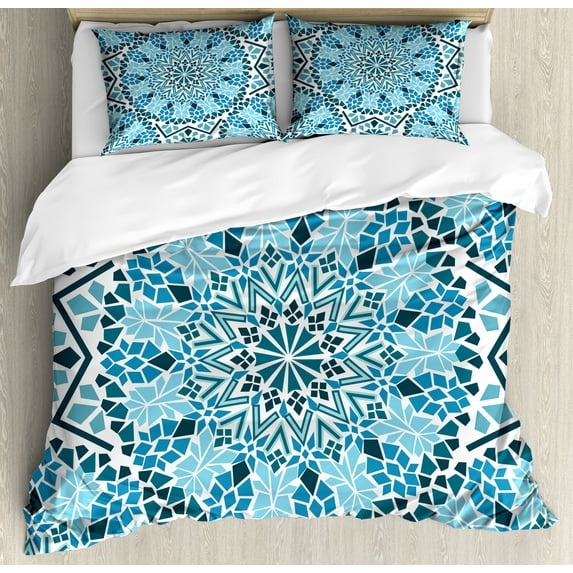 Moroccan Duvet Cover Set, Moroccan Architecture Consists of Geometrically Patterned Mosaic and Stars Eastern, Decorative 3 Piece Bedding Set with 2 Pillow Shams, King Size, Blue White, by Ambesonne