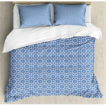 Moroccan Duvet Cover Set Queen Size, Traditional Moorish Tangled Lines Pattern Eastern Design Abstract Geometric, Decorative 3 Piece Bedding Set with 2 Pillow Shams, Baby Blue White, by Ambesonne