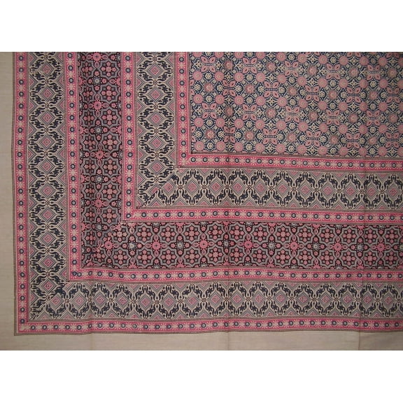 Moroccan Foulard Tapestry Cotton Bedspread 108" x 88" Full-Queen Pink