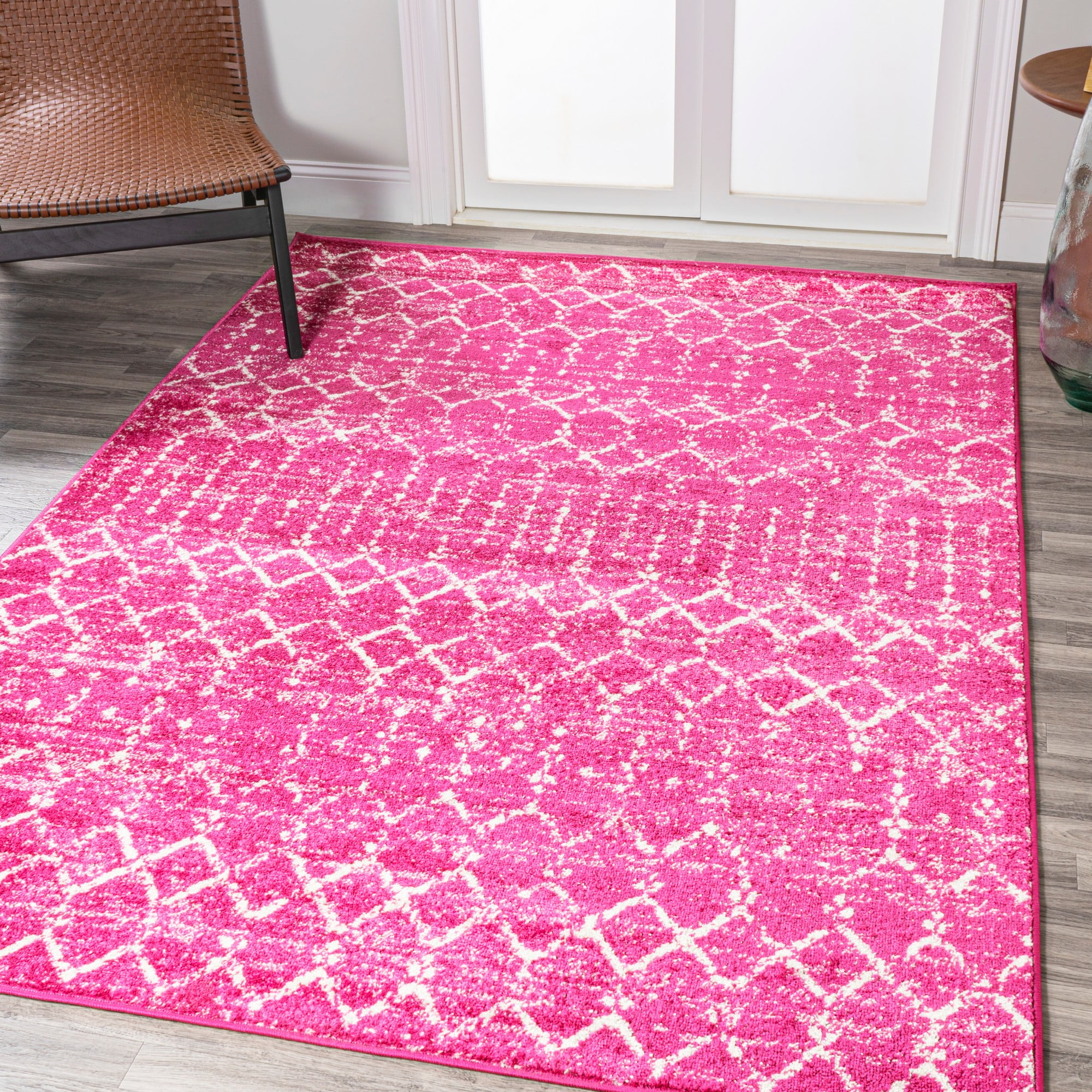 Fuchsia Ivory Trellis 5' x 8' Reversible Washable Rug
