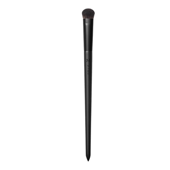 Morphe V105 Dense Edged Concealer Brush - Vegan Pro Series Makeup Brush for Liquid & Cream Makeup - Provides Concentrated Coverage in a Single Press (1 Count)