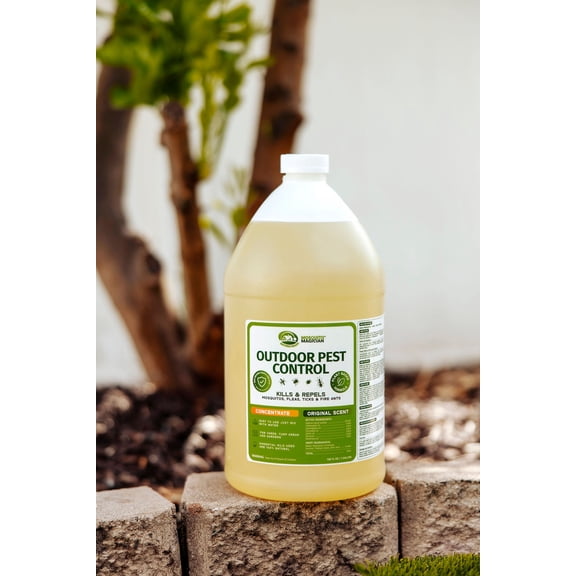 Mosquito Magician Mosquito Killer & Repellent Concentrate - 1 Gallon Original