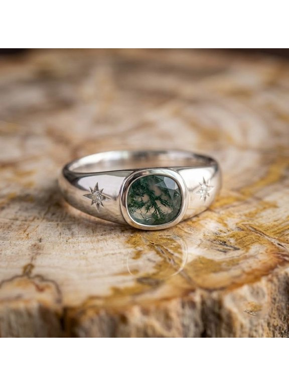 Moss Agate & Moissanite Signet Ring, Cushion Cut Gemstone Ring, Starburst Silver Ring, Bezel Set Statement Ring, Celestial Jewelry, Vintage Style Ring