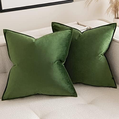 Moss Green Decorative Velvet Throw Pillow Covers Soft Pillow Covers Spring Soild Square Cushion Case for Spring Sofa Bedroom 16x16 Inch 40x40 cm