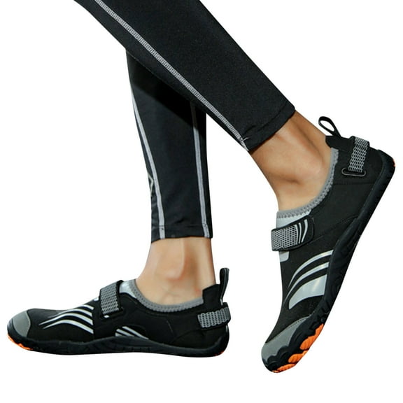 Mostsola Water Shoes Men Wide Toe Gym Workout Athletic Sneakers Waterproof Barefoot Beach Shoes