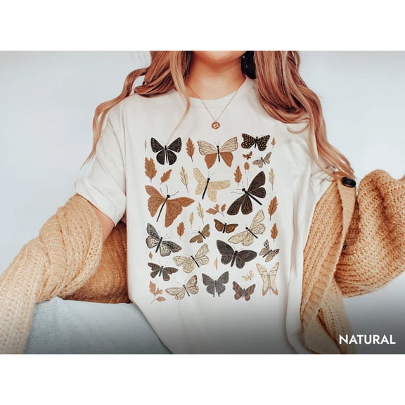 Moth Shirt in Cottagecore Style Bug Shirt Aesthetic Tshirt Insect Shirt Moth Tees Cottage Core Shirt Goblincore Clothing Dark Academia Shirt All Size S-5Xl