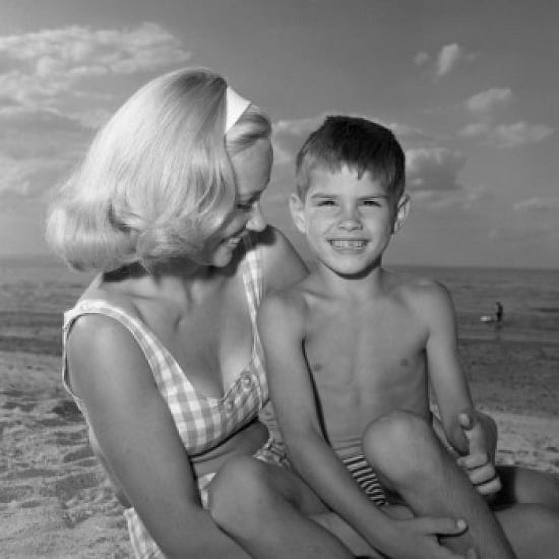 Mother and son on beach Canvas Art - (18 x 24)