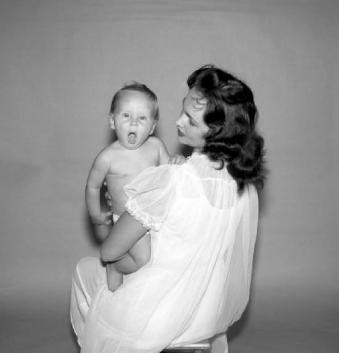 Mother holding baby Canvas Art - (24 x 36)