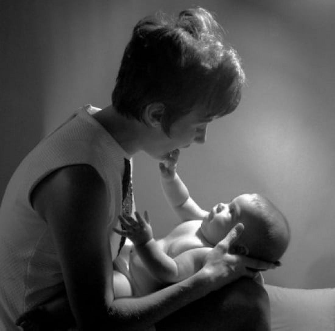 Mother holding baby Canvas Art - (24 x 36)