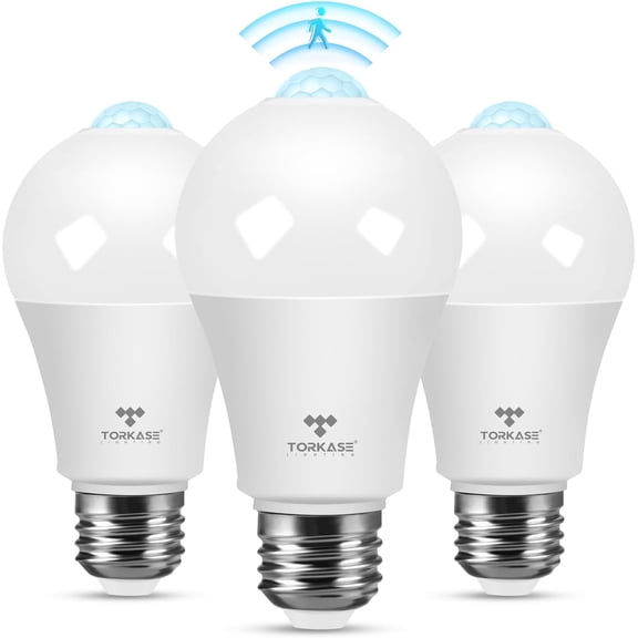 Motion Sensor Light Bulbs, 13W (100Watt Equivalent), Motion Activated Dusk to Dawn Security LED Bulb, 5000K Daylight, Energy-Efficient, for Indoor and Outdoor Lighting, Porch, Stairs, Hallway 3Pack