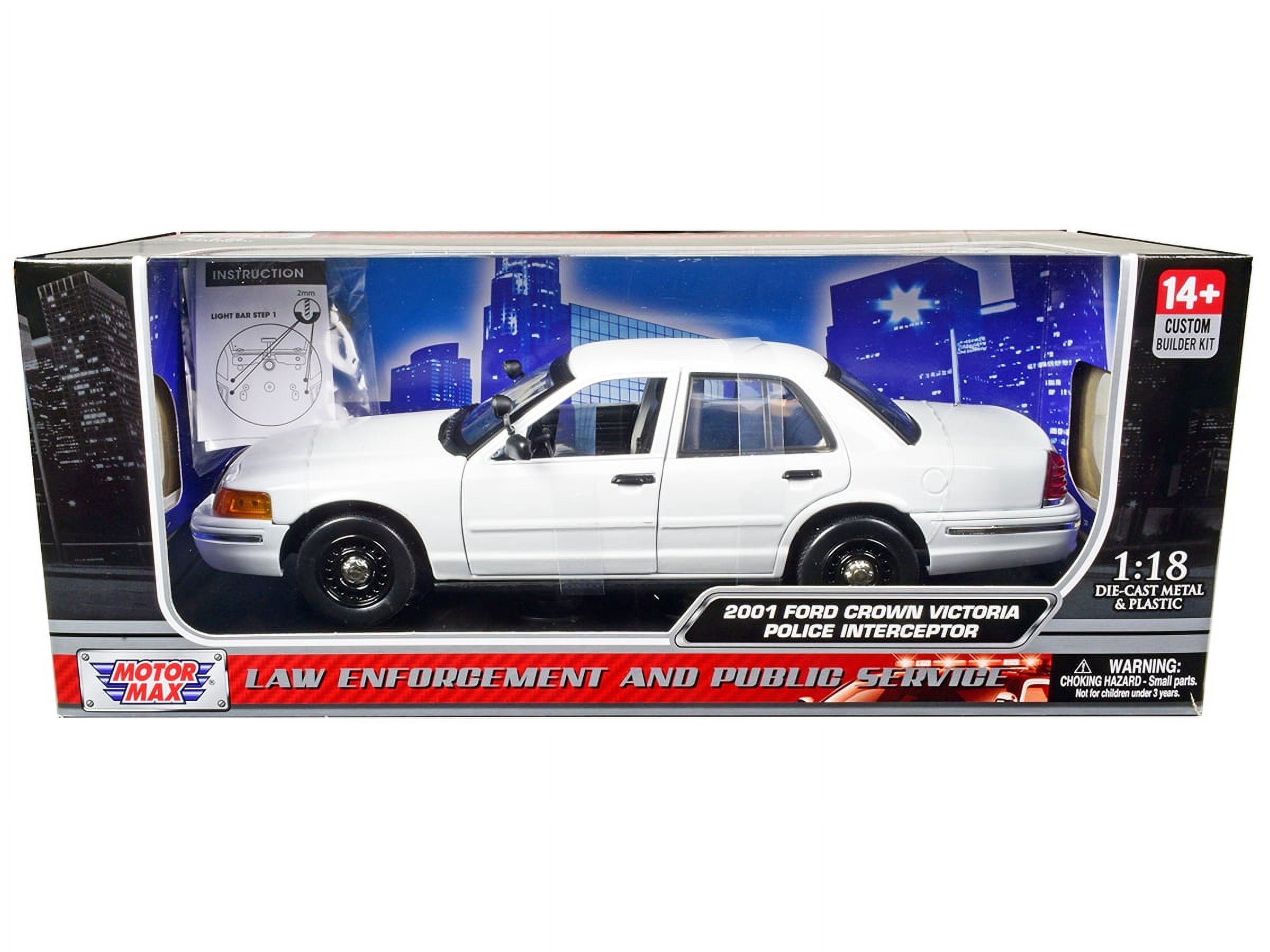 Motormax-2001-Ford-Crown-