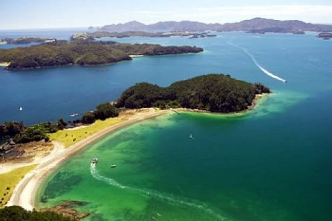 Motuarohia Island Bay of Islands Northland New Zealand Canvas Art - David Wall DanitaDelimont (26 x 17)