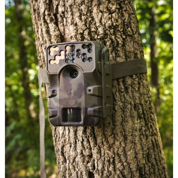 Moultrie W800 Infrared Hunting Trail Camera Bundle, 26 Megapixels