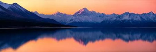 Mount Cook New Zealand Canvas Art - Daniel Murphy (8 x 24)