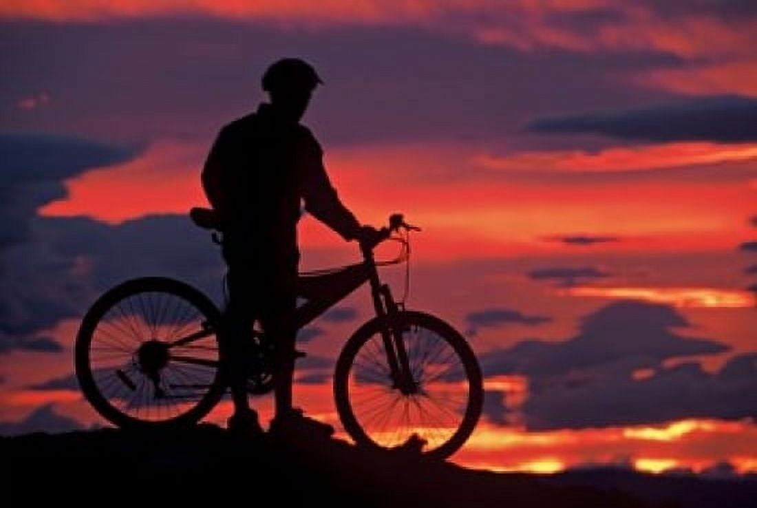 Mountain Biker and Sunset Dunstan Mountains Central Otago Canvas Art - David Wall DanitaDelimont (17 x 11)