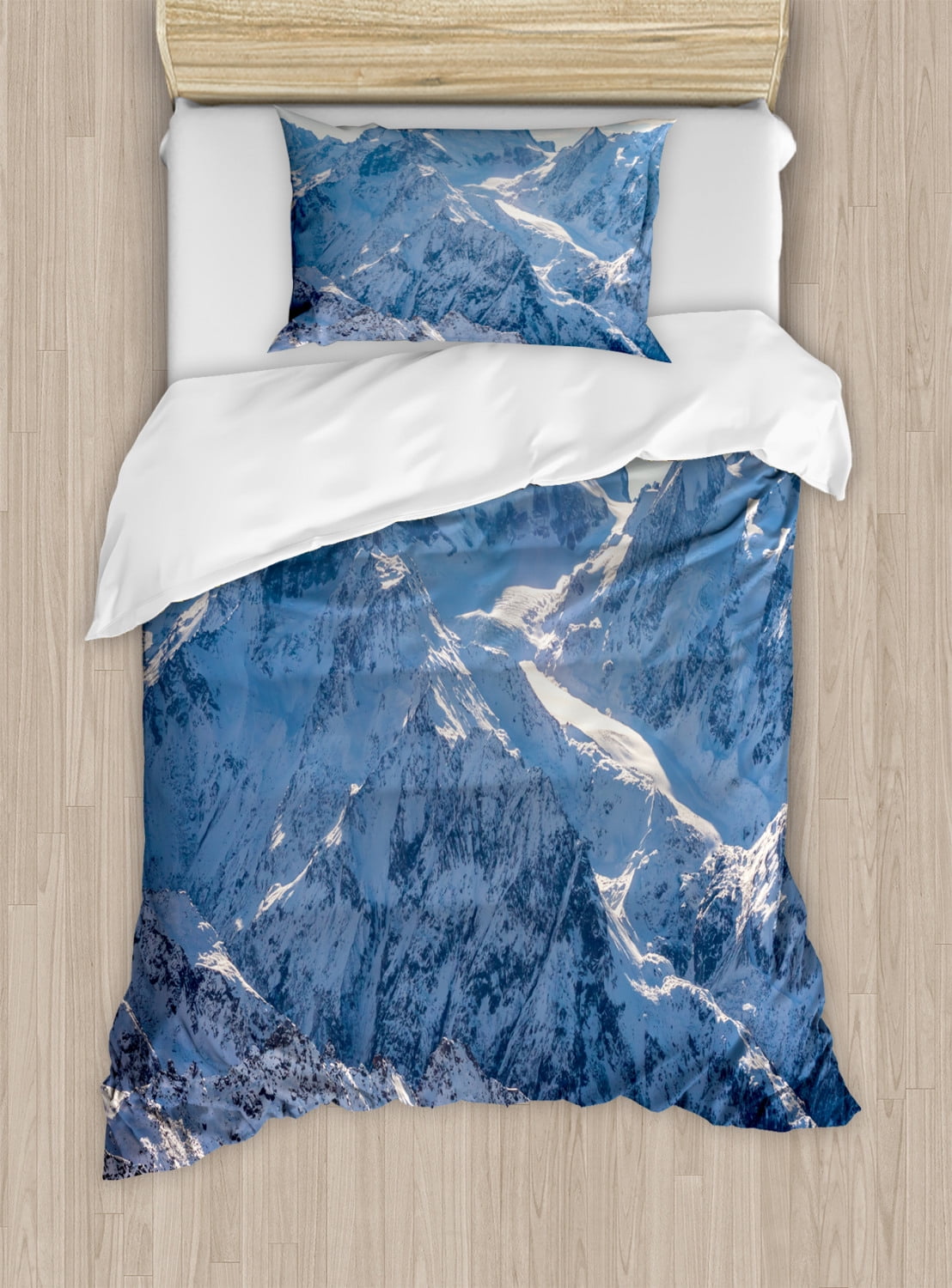 Twin Blue and White Snowy Mountain Scene Duvet Cover Set