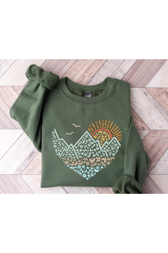 Mountain Heart Graphic Sweatshirt, Unisex Camping Sweater
