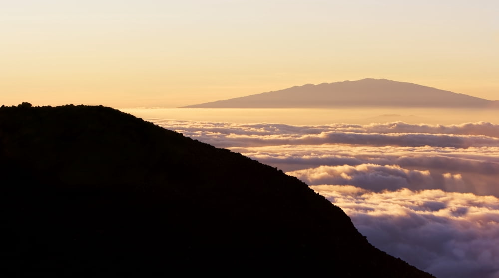 Mountain Top above the Clouds Canvas Art - Design Pics Vibe Design Pics (18 x 10)