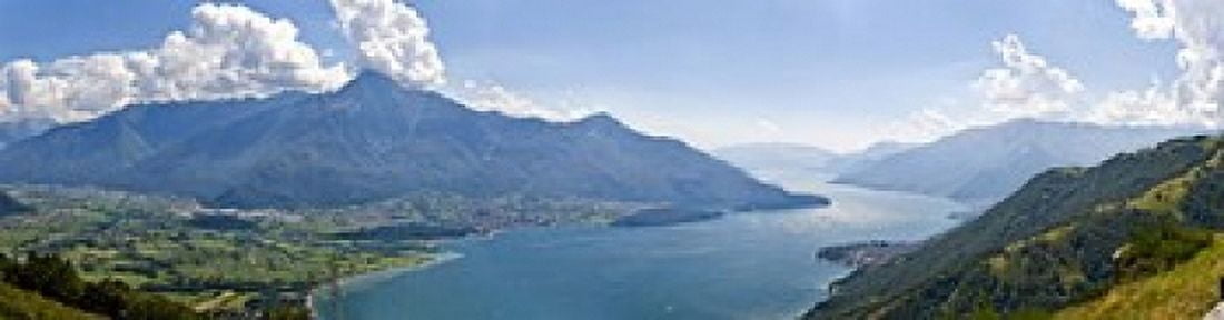 Mountain range at the lakeside Lake Como Como Lombardy Italy Canvas Art - Panoramic Images (20 x 5)