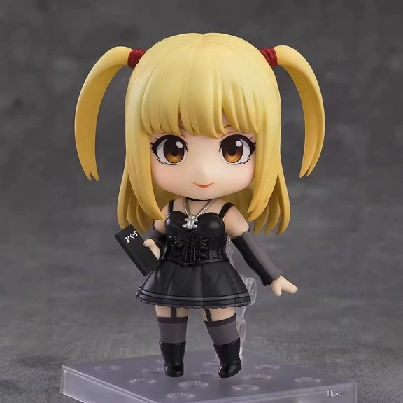 Movable face-changing figurine model in a box