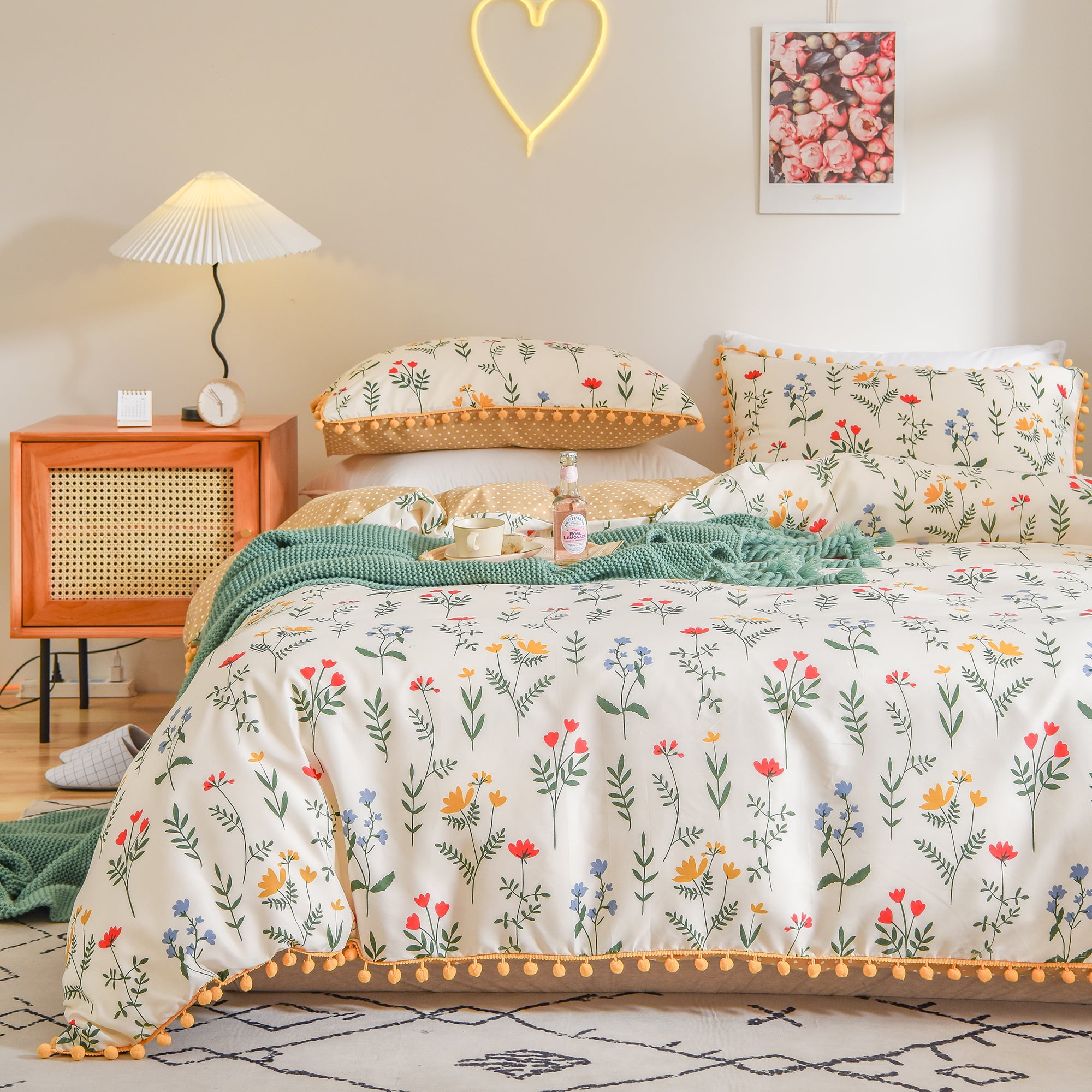 $150.00 COTTONLOFT Valentina 3-Piece Flowers outlet and Doodles Microfiber Duvet Cover