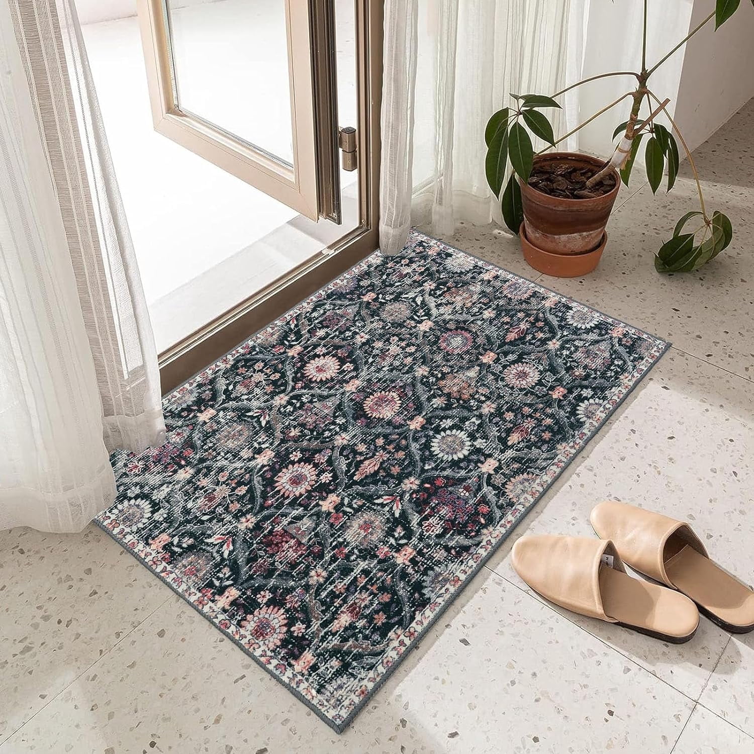 Moynesa 2'x3' Moroccan Trellis Area Rug, 2x3ft Entry Rug Non-Slip Washable Indoor Door Mat, Small Oriental Accent Throw Rug for Bedroom Kitchen Entryway Bathroom Black