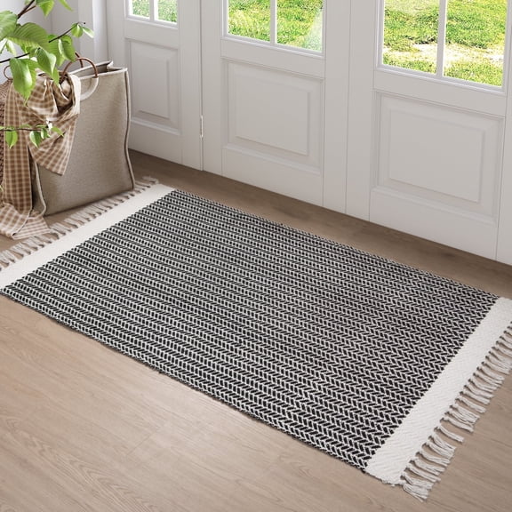 Moynesa 3'x5' Boho Area Rug for Entryway Lightweight Washable Rugs Accent Bedroom Rugs Woven Cotton Bathroom Rugs with Tassels Farmhouse Rug for Living Room Kitchen Office Dorm Gifts, Black