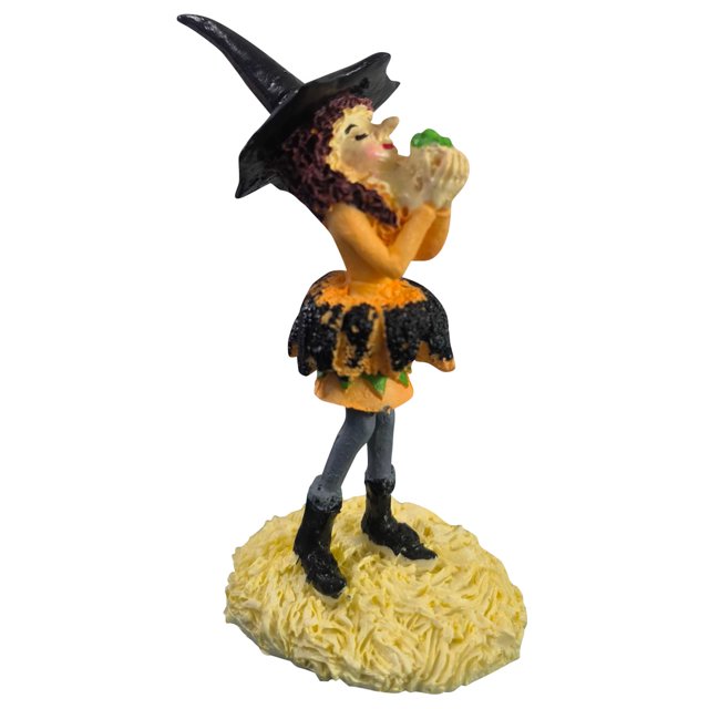 Mrigtriles Halloween Witch Doll Resin Ornaments Doll Decoration