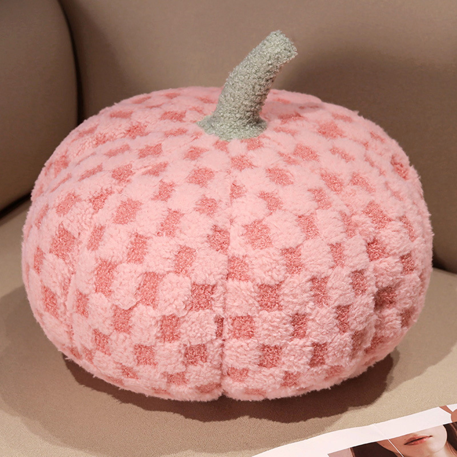 Mrmaere Plush Pumpkin Pillow for Halloween Decoration Soft Pumpkin Shaped Plush Toy Gift Cute Pumpkin Throw Pillow Home Accessory Pink
