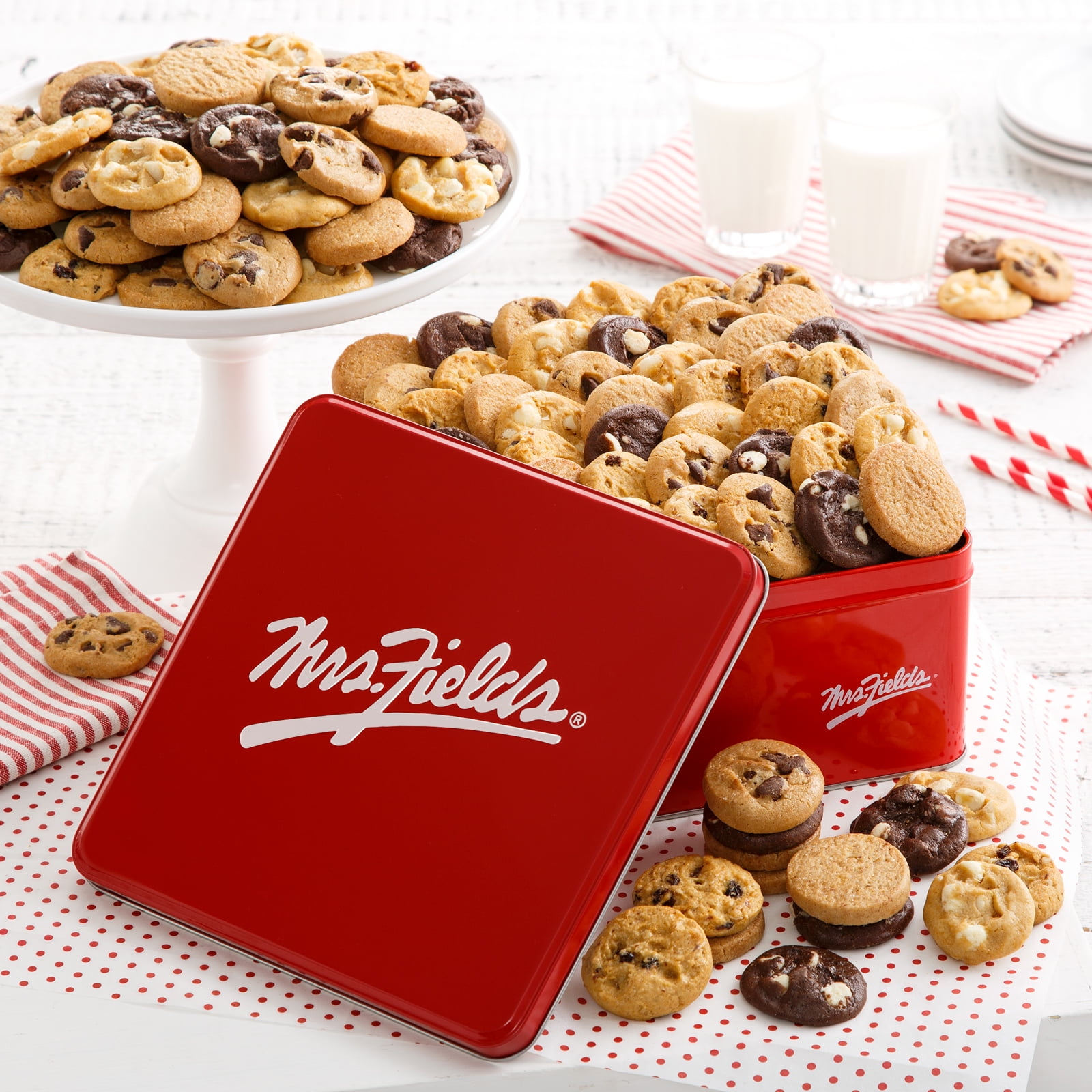 Mrs. Fields Mrs. Fields 90 Nibblers Signature Tin No Nuts — product image