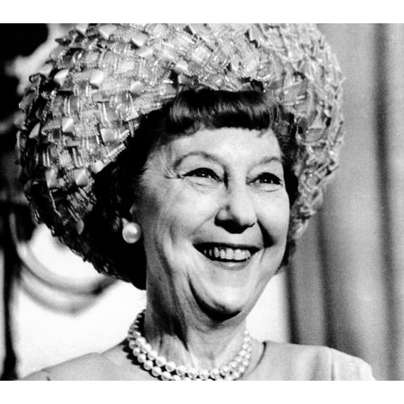 Mrs. Mamie Eisenhower History (24 x 18)