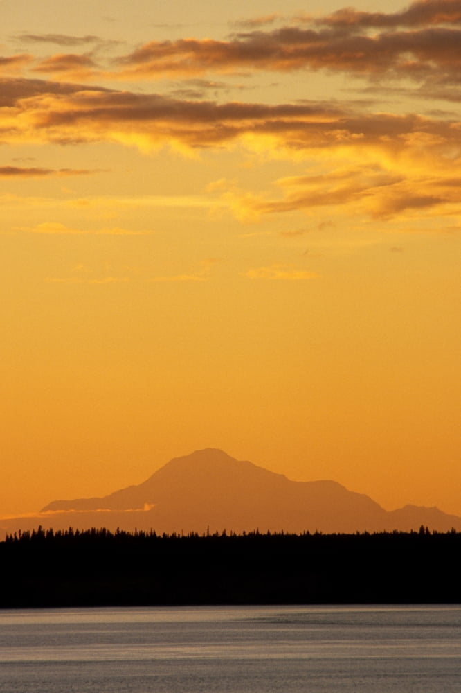 Mt Mckinley At Sunset As Seen From Anchorage Sc Alaska Canvas Art - Danny Daniels Design Pics (22 x 34)