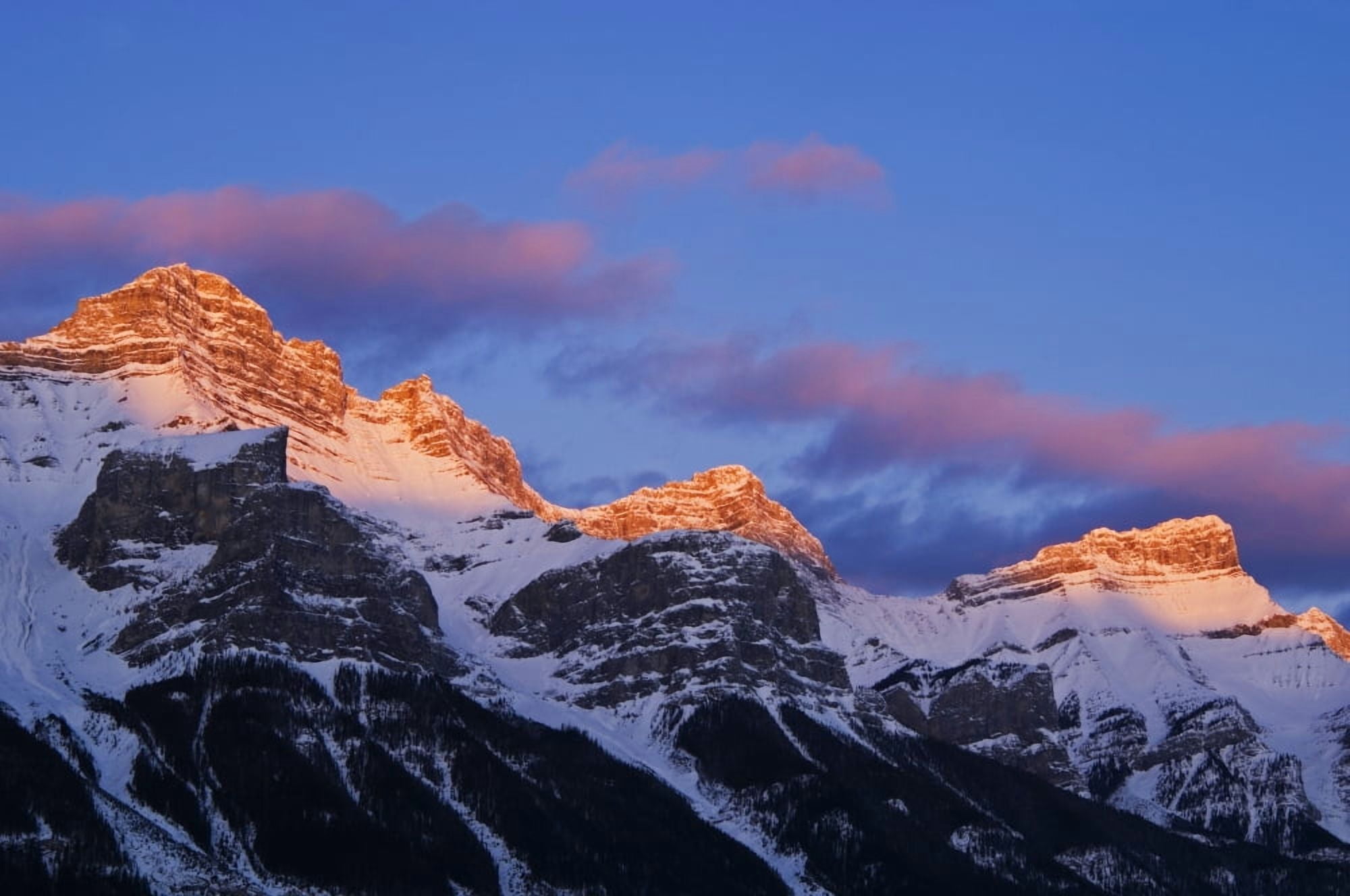 Mt Rundle Peaks At Sunrise Canmore Alberta Canvas Art - Mike Grandmaison Design Pics (17 x 11)